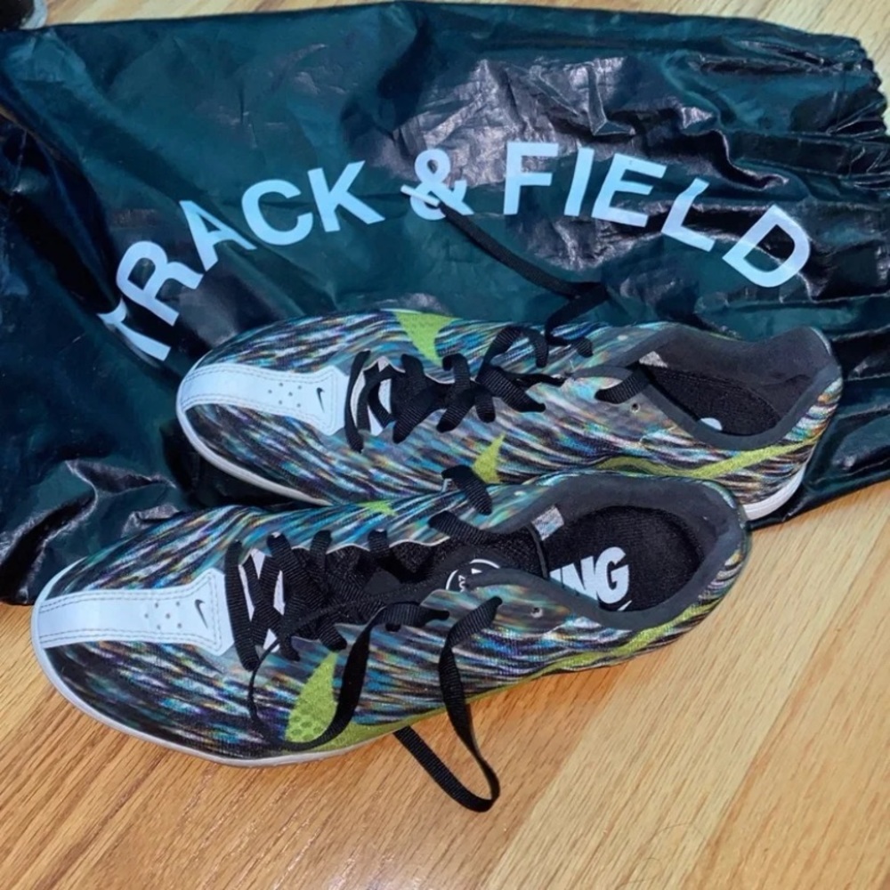 Track spike shoes
